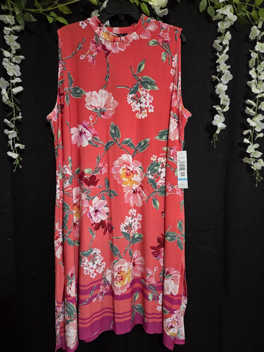 Tiana B. Coral Floral Sleeveless Swing Dress